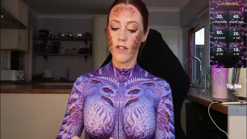 stripmequick Cam Model Chat October 29, 2025