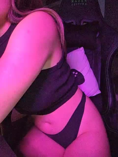 _m_a_r_i_a_888_ Cam Model Chat October 29, 2025