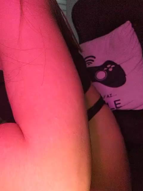 _m_a_r_i_a_888_ Cam Model Chat October 29, 2025