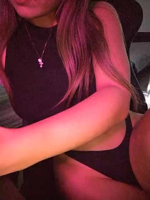 _m_a_r_i_a_888_ Cam Model Chat October 29, 2025