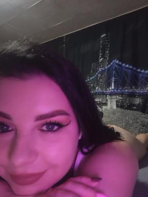 Nata17-1 Cam Model Chat October 29, 2025