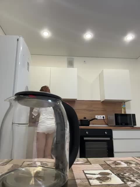 vik77777A Cam Model Chat October 29, 2025