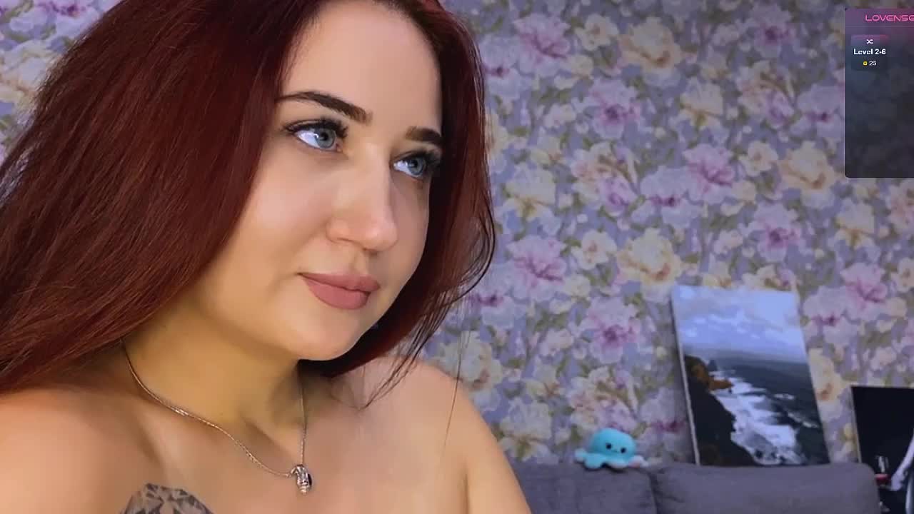 Crystal_eternity Cam Model Chat October 29, 2025