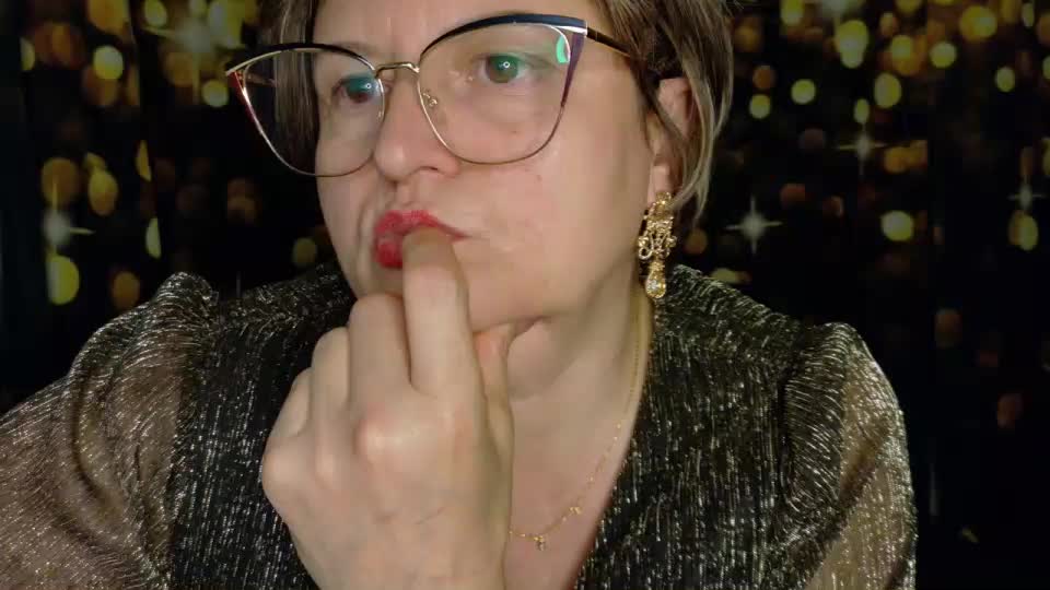 Golden_Lady Cam Model Chat October 29, 2025