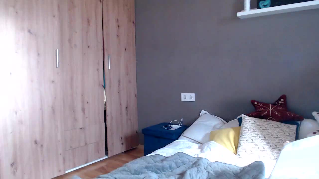 Succubus13 Cam Model Chat October 29, 2025