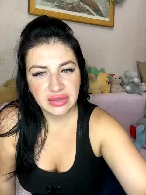 Ju--lia Cam Model Chat October 29, 2025