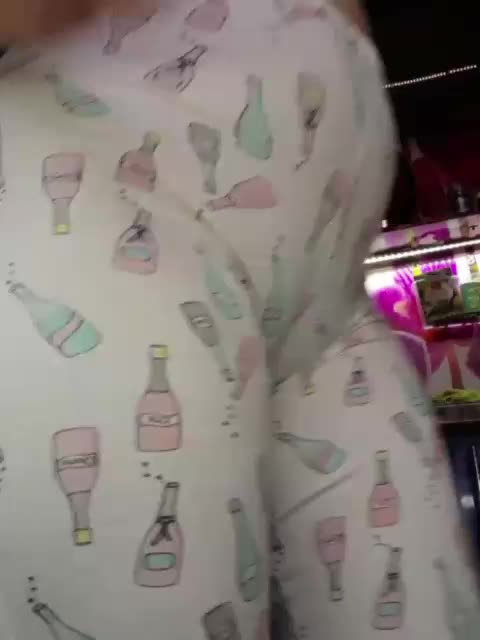 MS-86 Cam Model Chat October 29, 2025