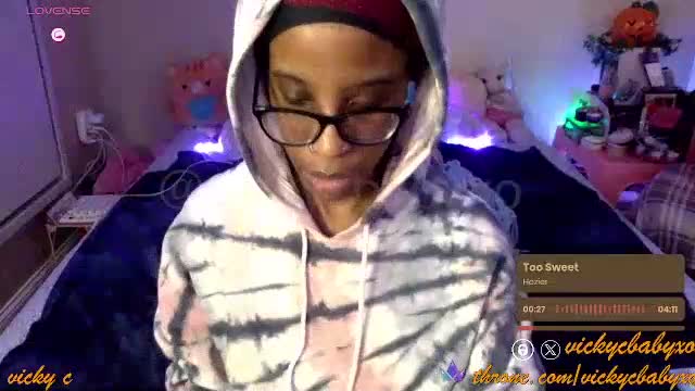 viiickyyy Cam Model Chat October 29, 2025