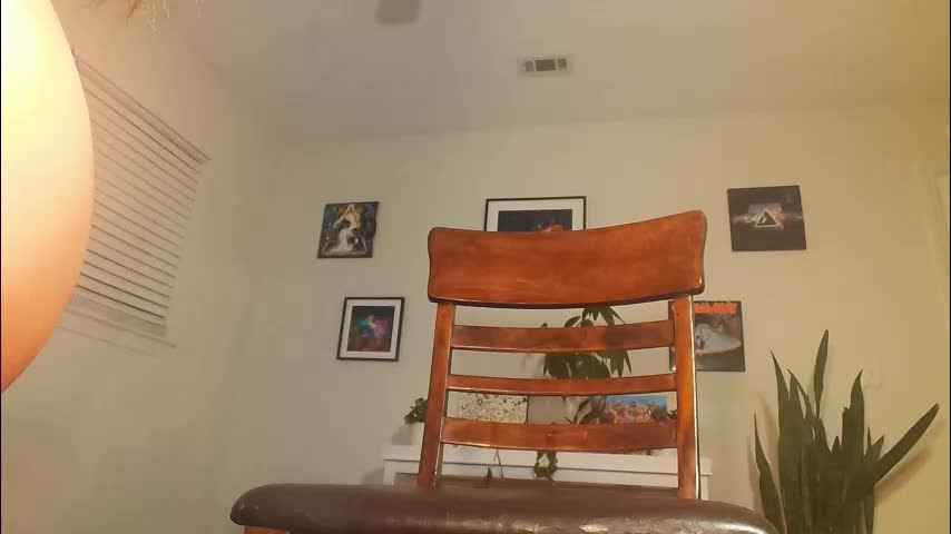 khloeexoxo Cam Model Chat October 29, 2025