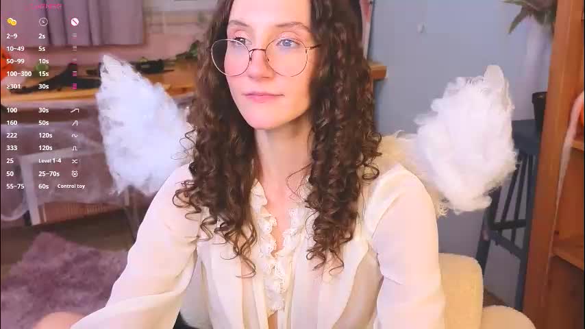 hotlaracroft Cam Model Chat October 29, 2025