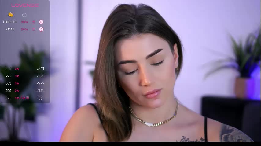 babbyaisha Cam Model Chat October 29, 2025