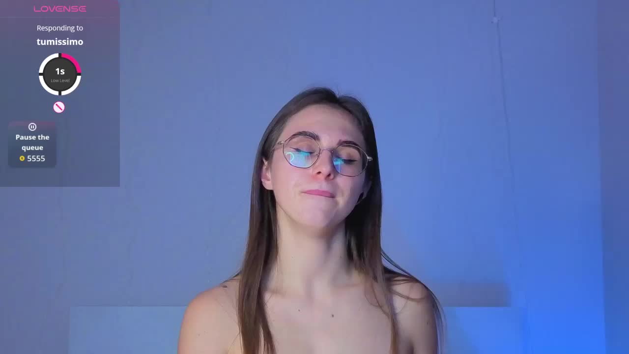 YumiAi Cam Model Chat October 29, 2025