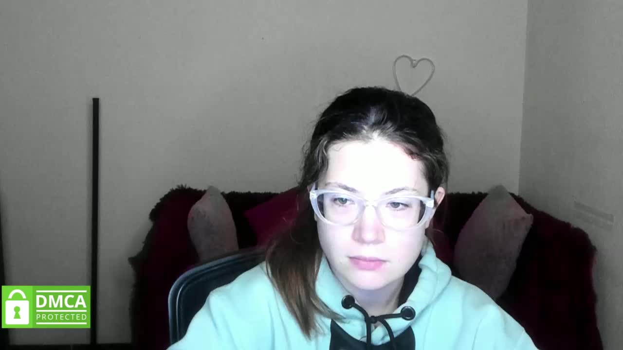 Aliciafolow009 Cam Model Chat October 29, 2025