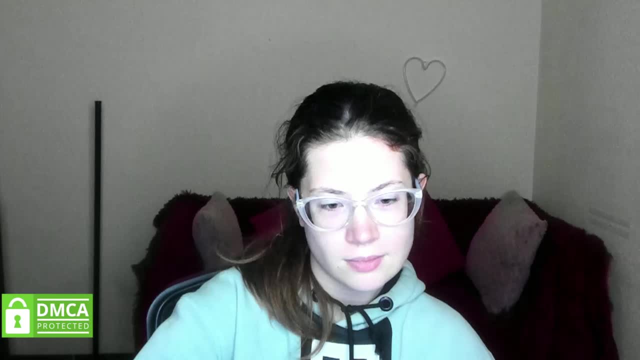 Aliciafolow009 Cam Model Chat October 30, 2025