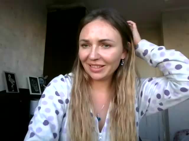 CuteAngelina Cam Model Chat October 30, 2025