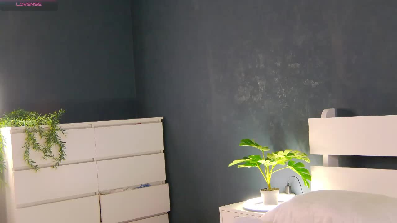 -mozaly- Cam Model Chat October 30, 2025