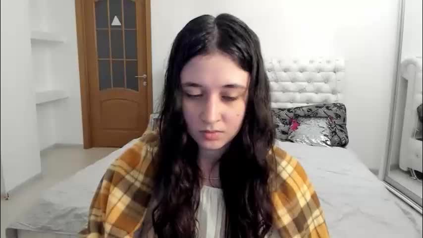 ginablum Cam Model Chat October 30, 2025