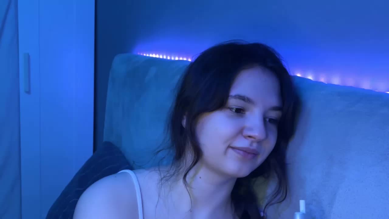 AlisaRichGold Cam Model Chat October 30, 2025