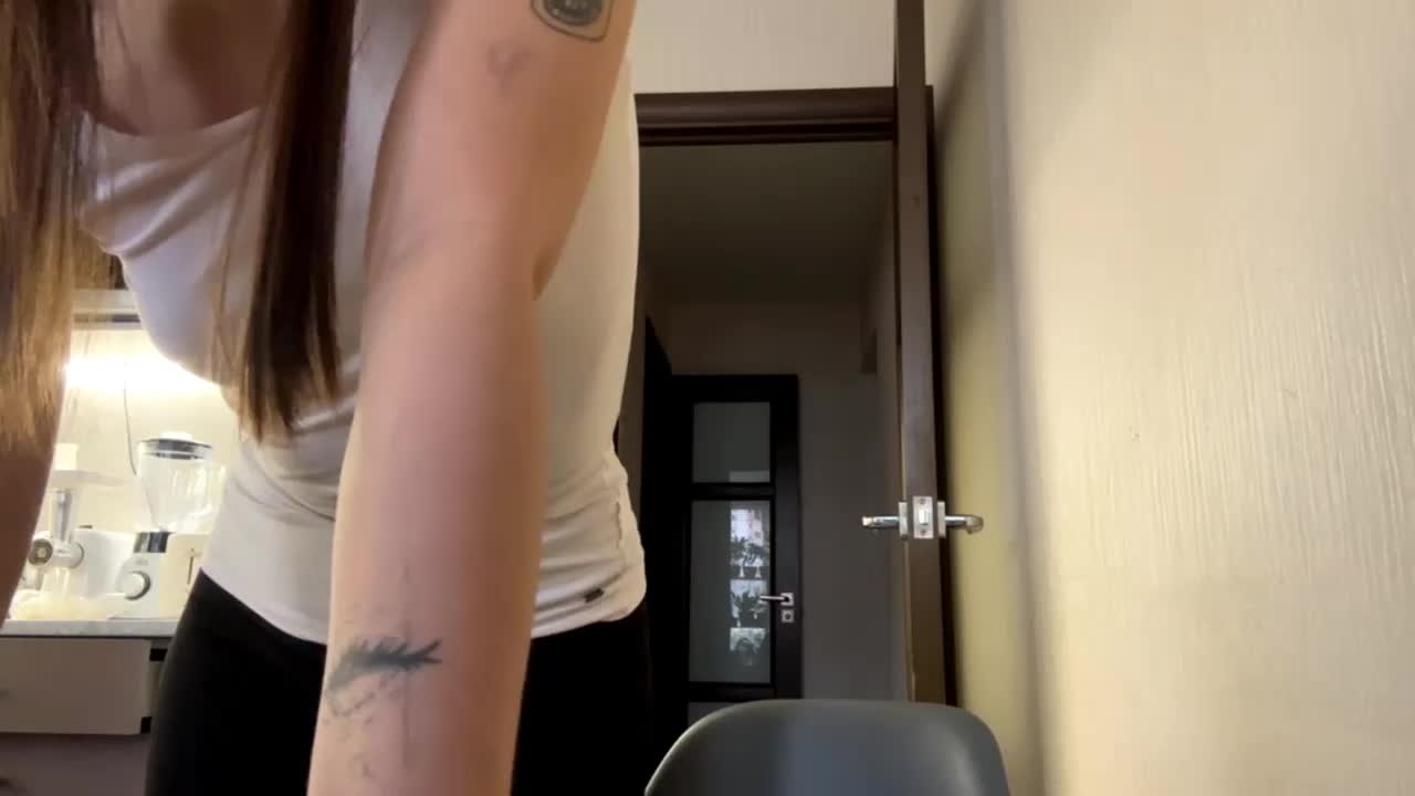 LakishaYanish Cam Model Chat October 30, 2025