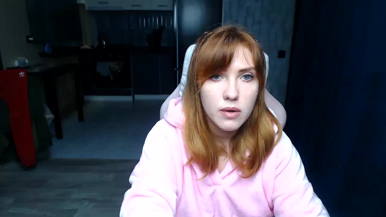 Regimasmile Cam Model Chat October 30, 2025