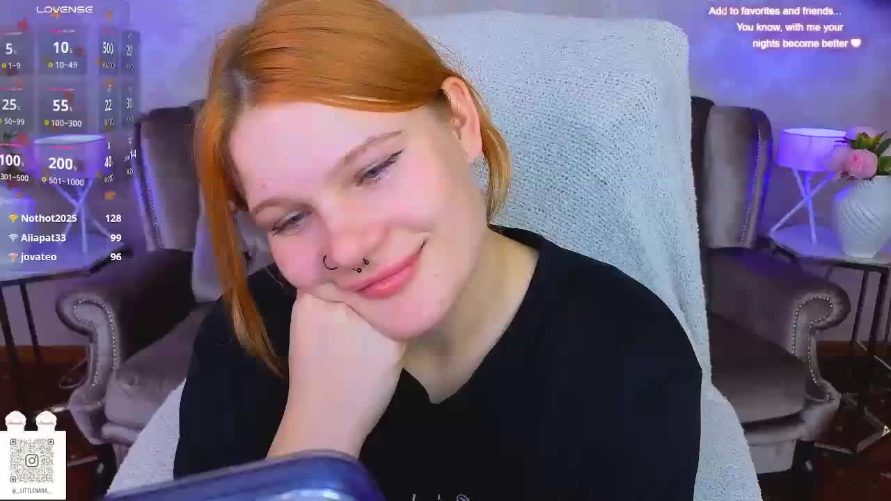 ClumsyNana Cam Model Chat October 30, 2025