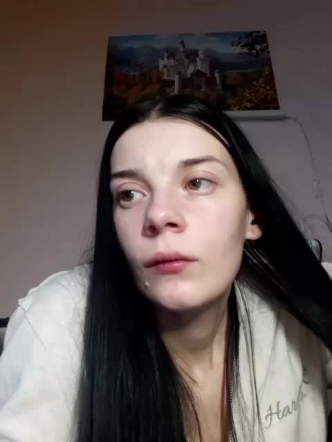 Luna29a Cam Model Chat October 30, 2025