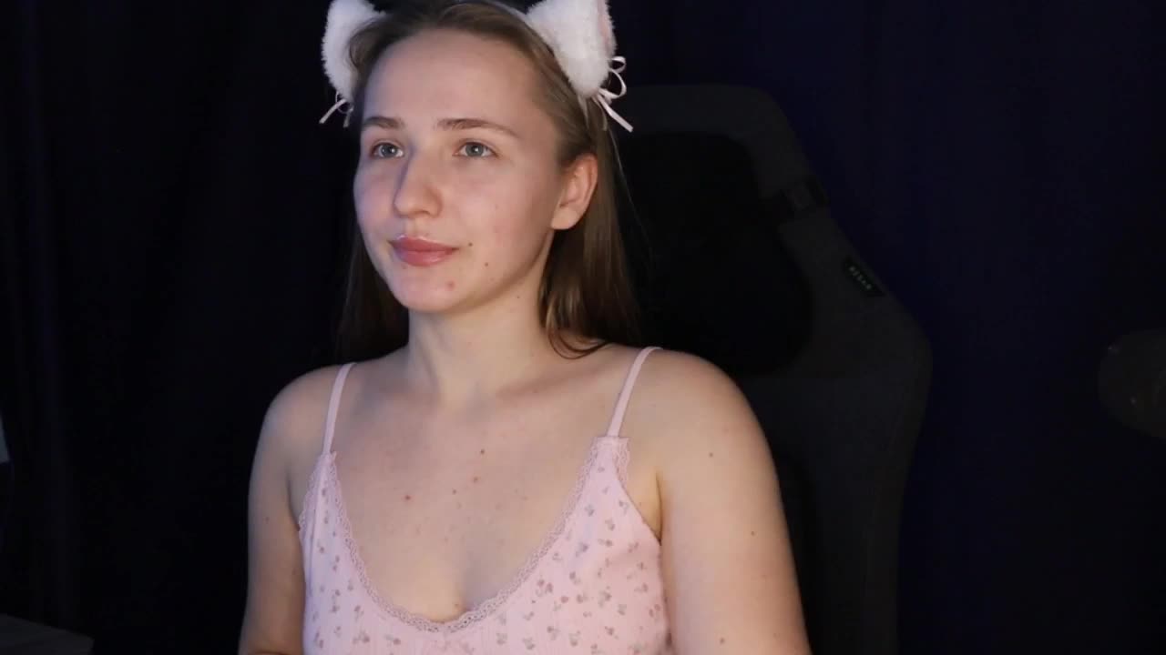 Keily8 Cam Model Chat October 30, 2025