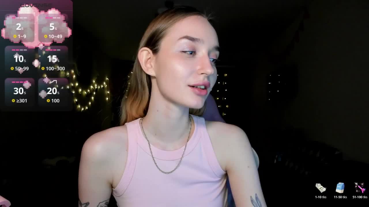 Polikinesis Cam Model Chat October 30, 2025