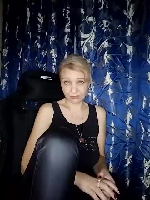 Asya2-2 Cam Model Chat October 30, 2025