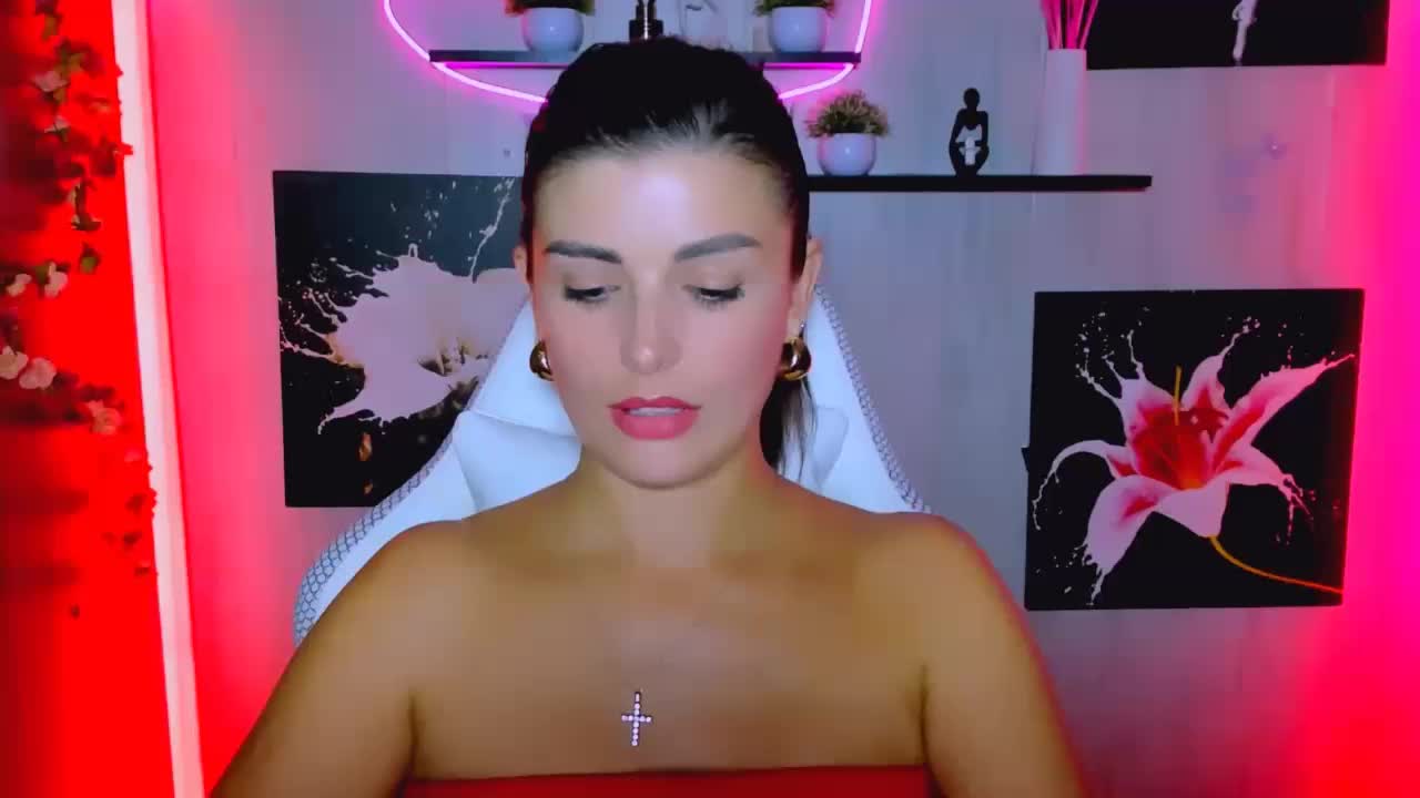 NestiSharm Cam Model Chat October 30, 2025