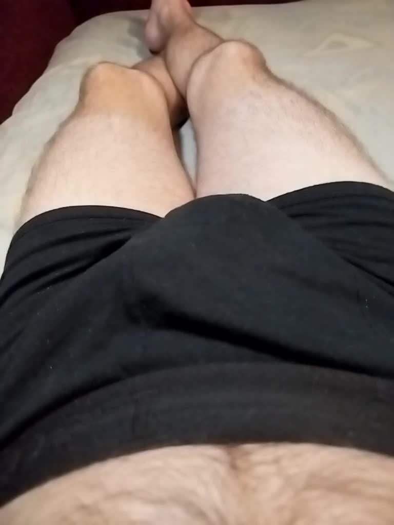 Mickey_17 Cam Model Chat October 30, 2025