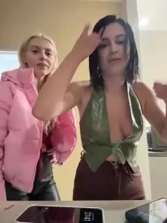 VibroMashulkaDashulka Cam Model Chat October 30, 2025