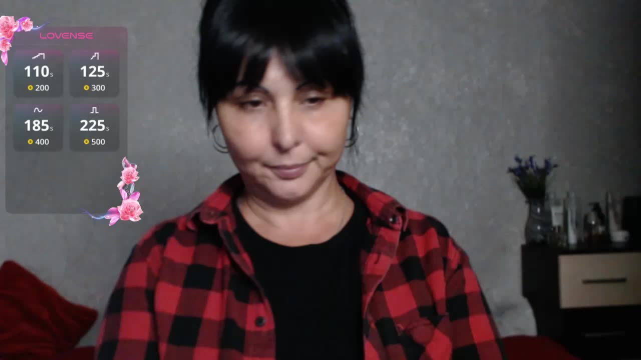 ZaRaZaTvOyA Cam Model Chat October 30, 2025