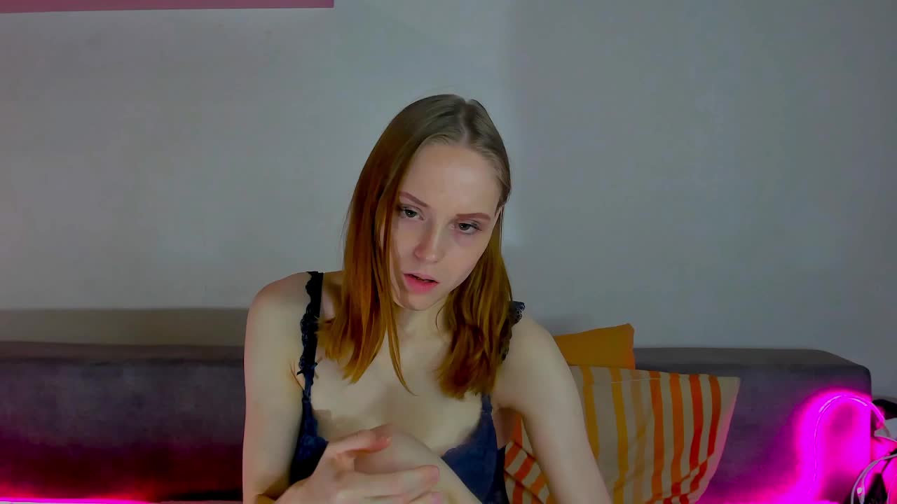 GinaLovely Cam Model Chat October 30, 2025