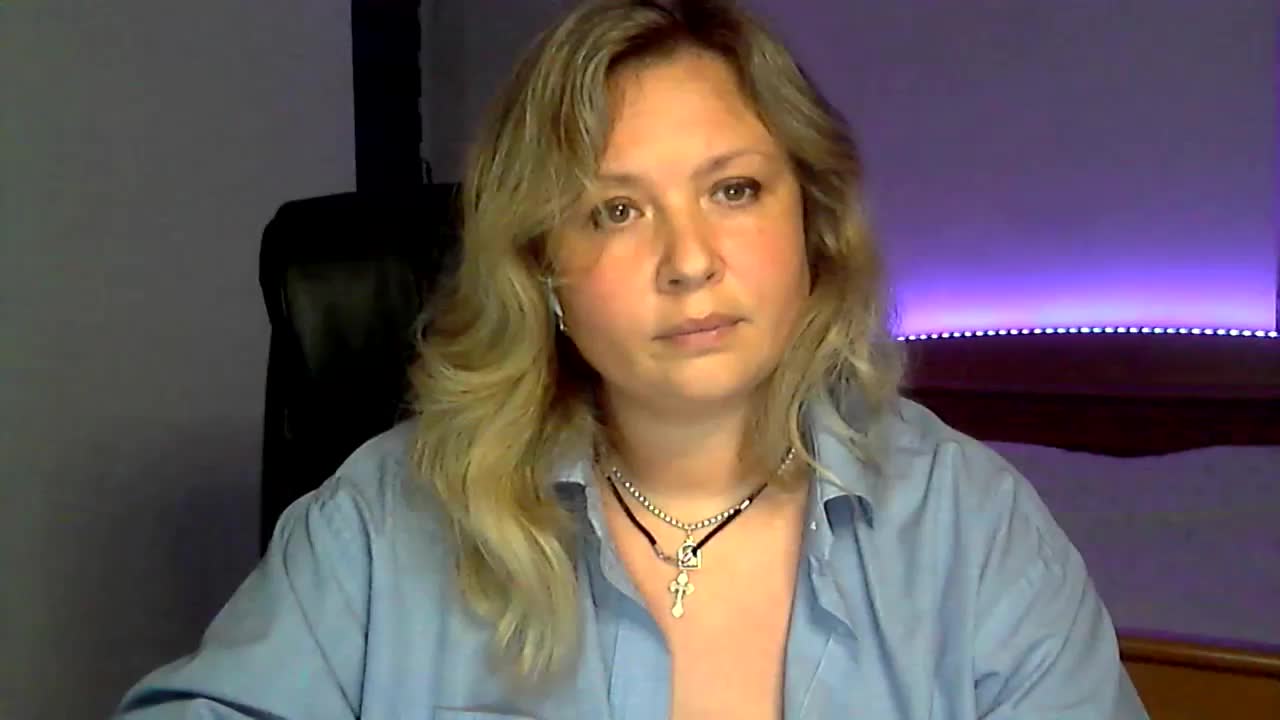 NERVOMOTINA Cam Model Chat October 30, 2025