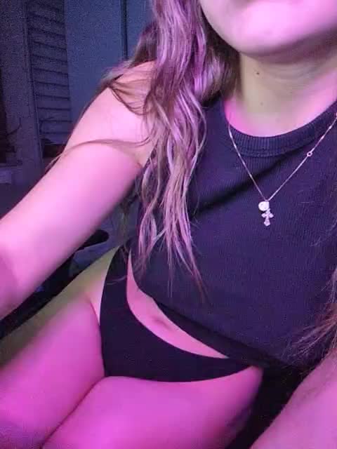 _m_a_r_i_a_888_ Cam Model Chat October 30, 2025