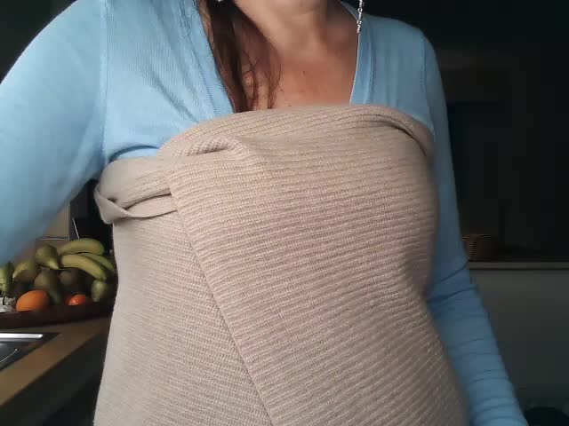 UllimOhi Cam Model Chat October 30, 2025