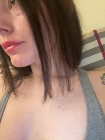 AB_runette Cam Model Chat October 30, 2025