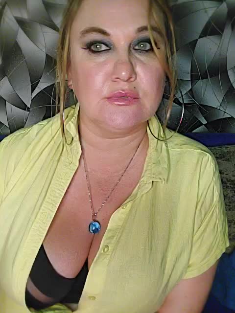 -Your_dream- Cam Model Chat October 30, 2025