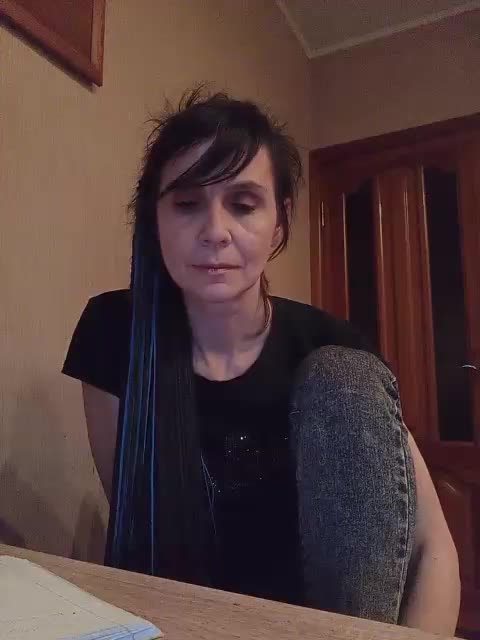 Hellenalonenochka Cam Model Chat October 30, 2025