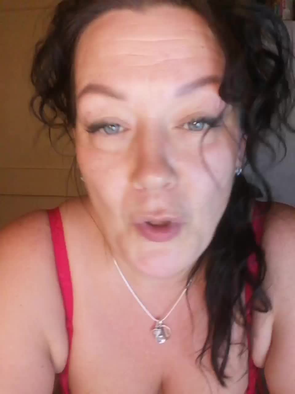 Klassnaya-1 Cam Model Chat October 30, 2025