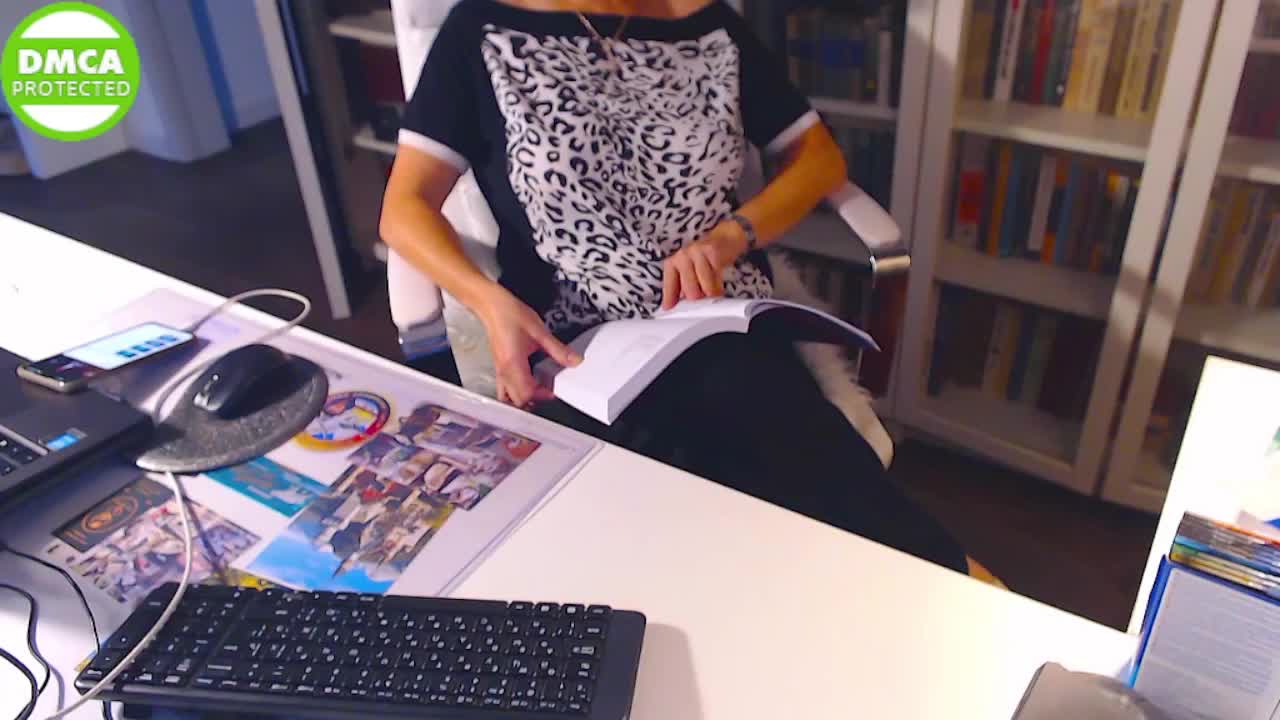 _Angelina_ Cam Model Chat October 30, 2025