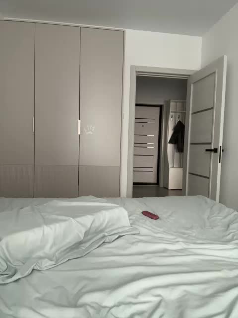 Tati16 Cam Model Chat October 30, 2025