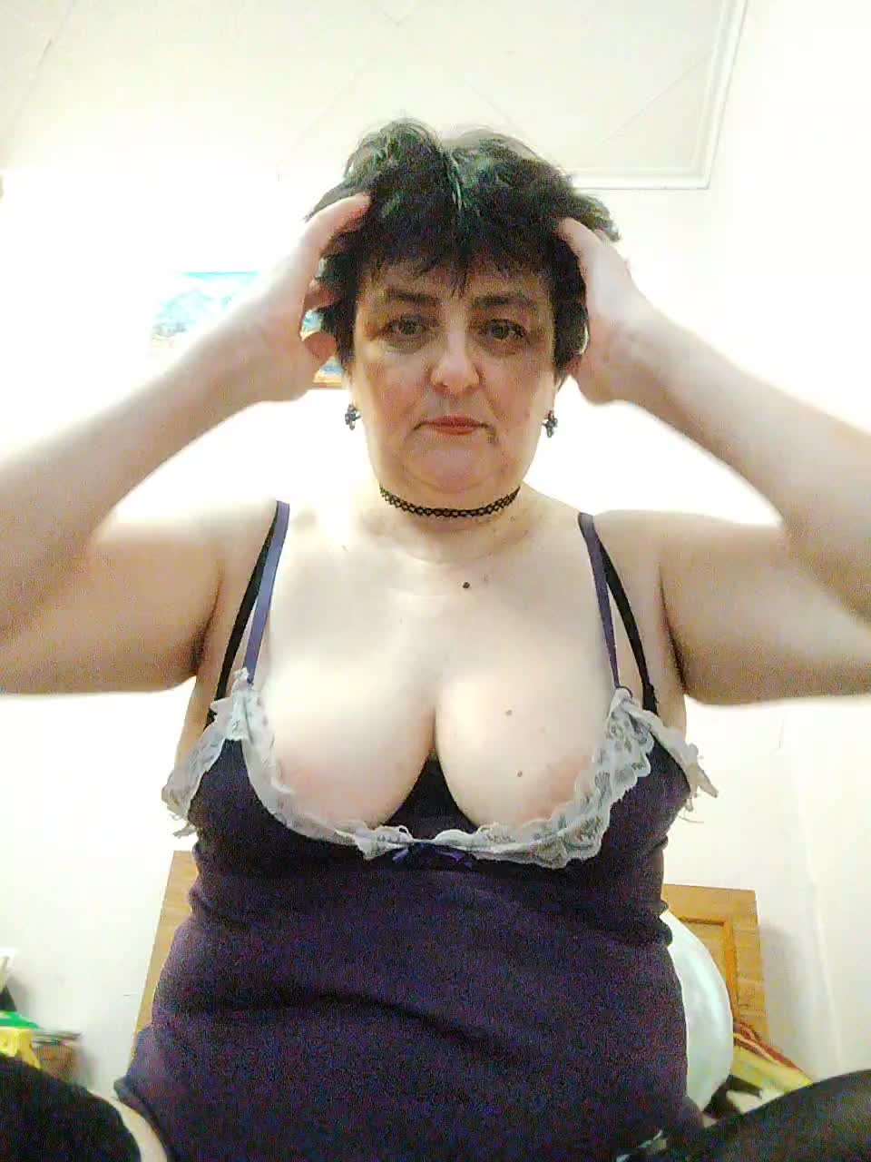 IsXLoves Cam Model Chat October 30, 2025