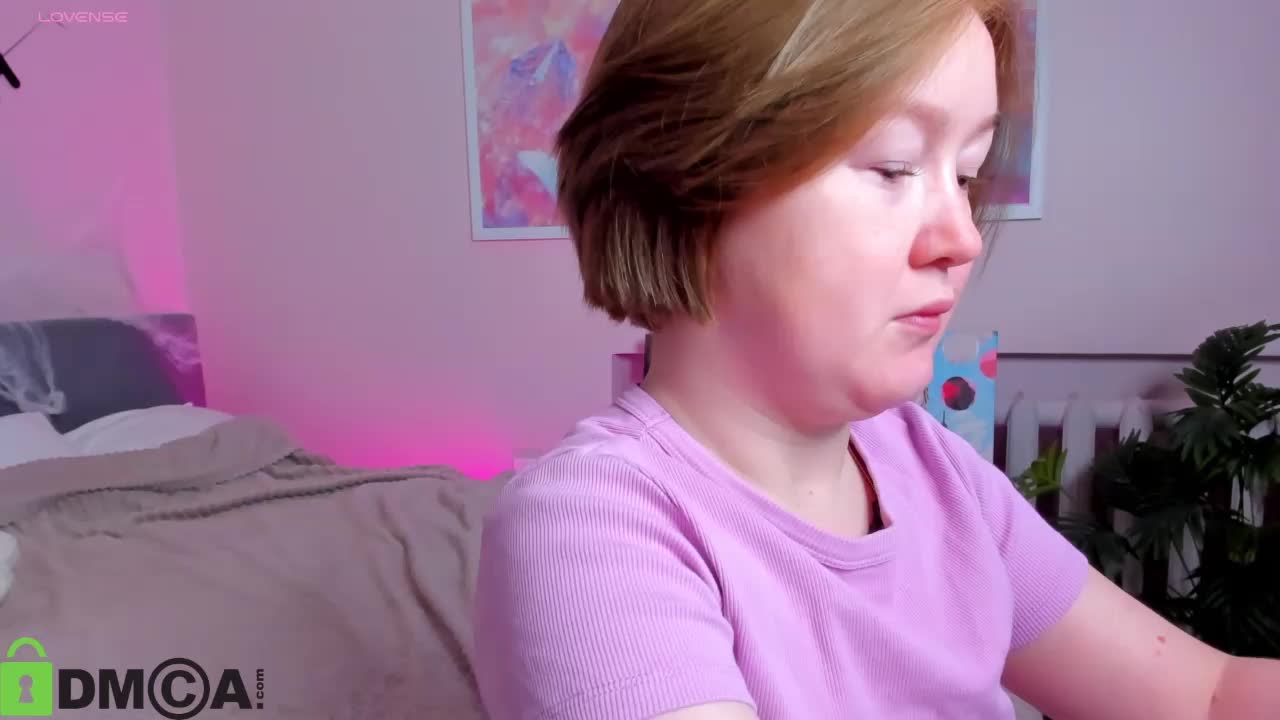 Sara-Moor Cam Model Chat October 30, 2025