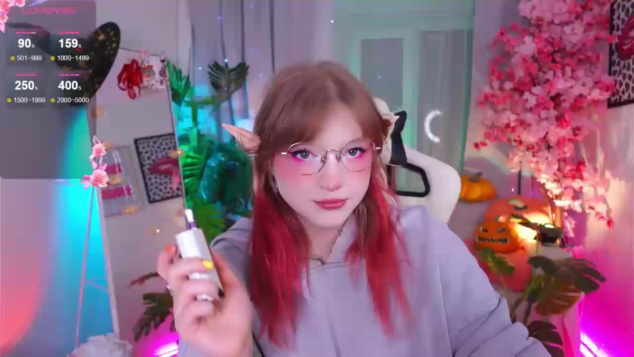 CrazyWine Cam Model Chat October 30, 2025