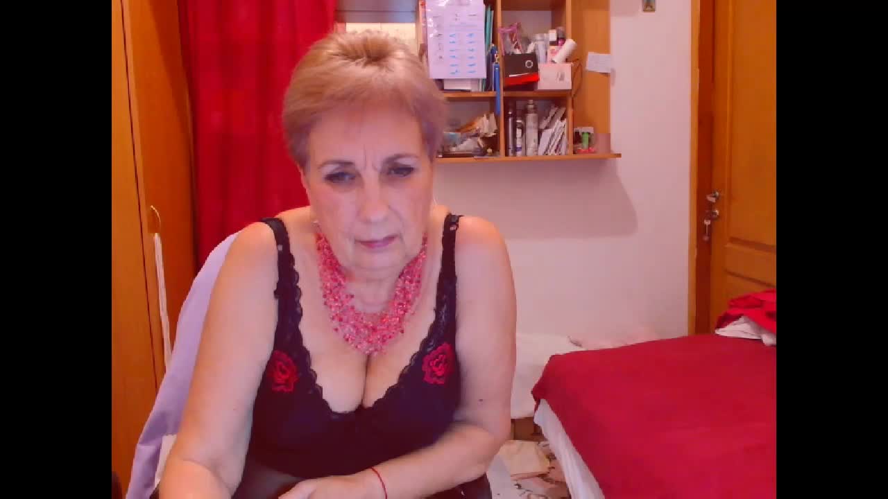 Victoria5643 Cam Model Chat October 30, 2025