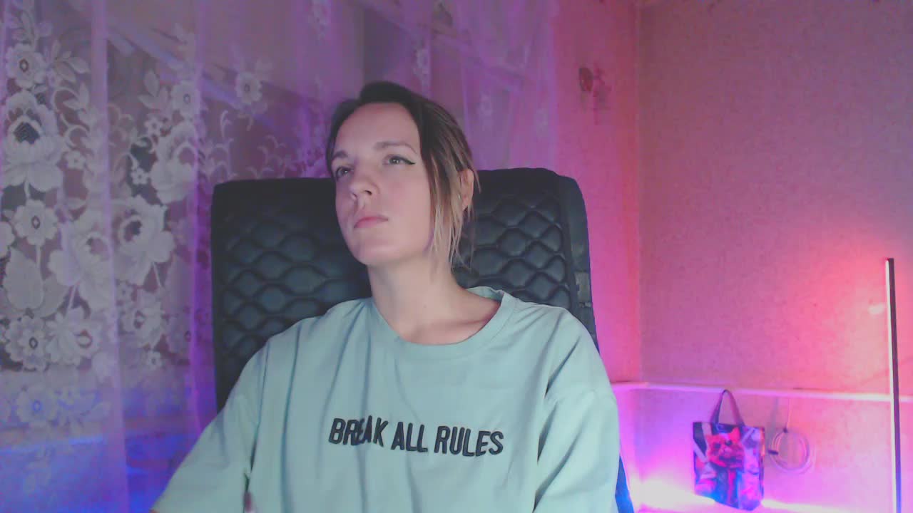 Babymuro4ka Cam Model Chat October 30, 2025