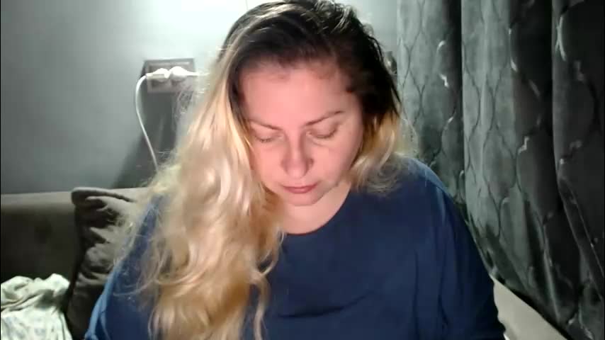 candycream74 Cam Model Chat October 30, 2025