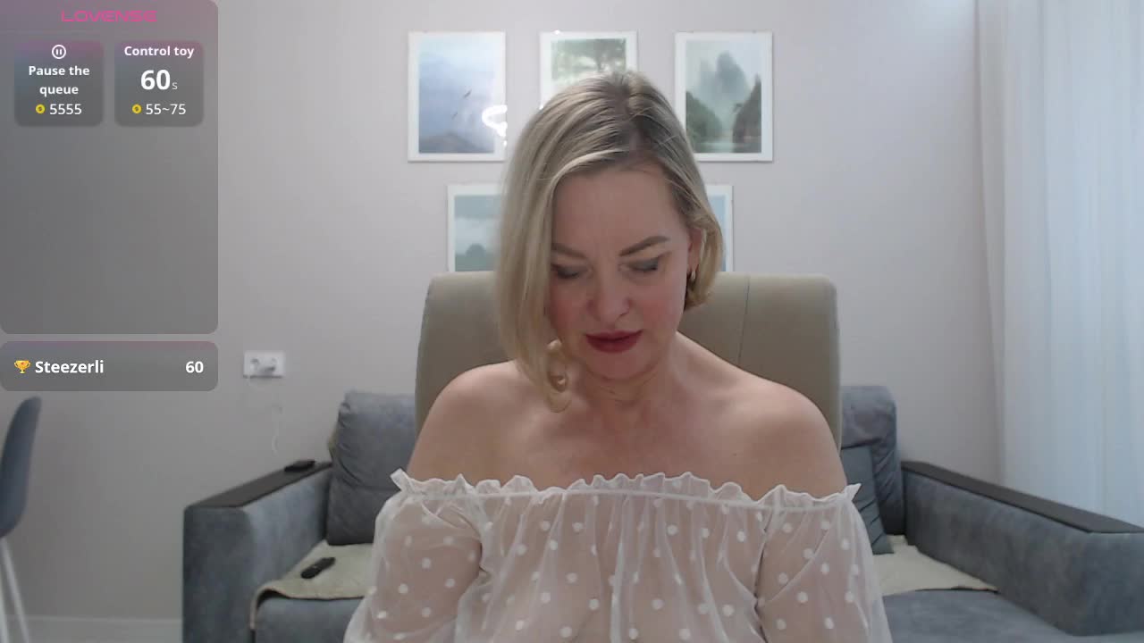 ILUBOVE Cam Model Chat October 30, 2025